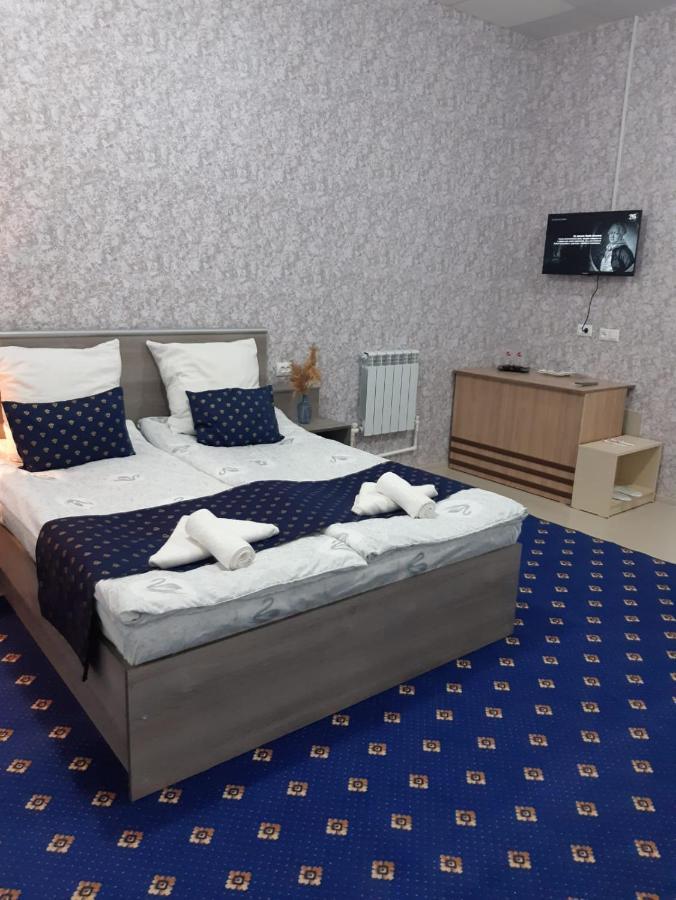 Lind Guest House B&B Gyumri Exterior photo