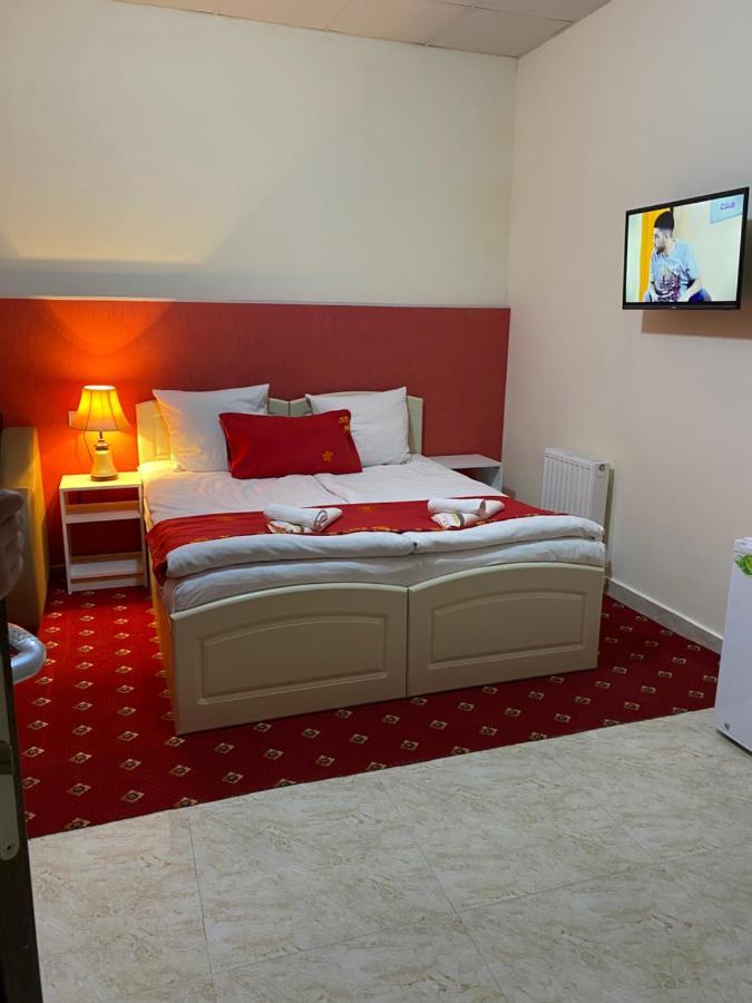 Lind Guest House B&B Gyumri Exterior photo